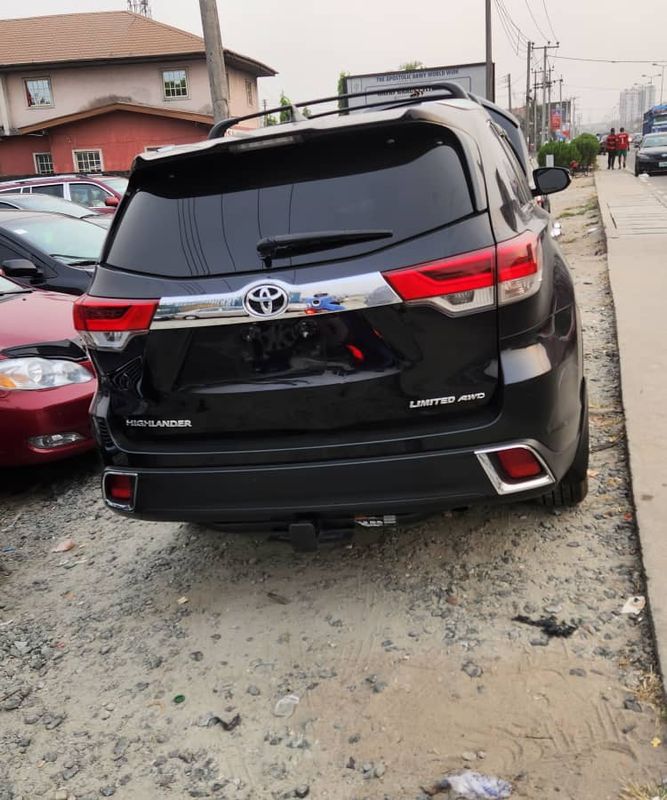 Thumbnail 10 of 2018 Toyota Highlander limited